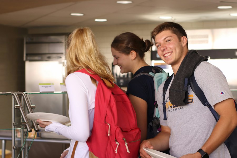 Photo student private health insurance vacation semester